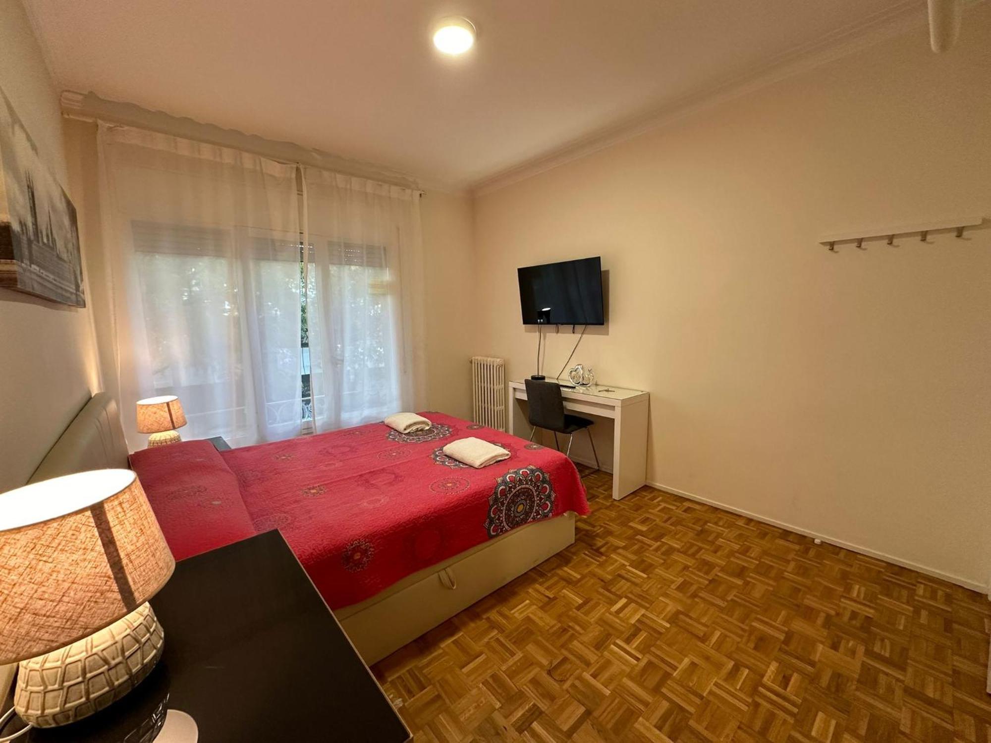Bed & Breakfast Villaroel *